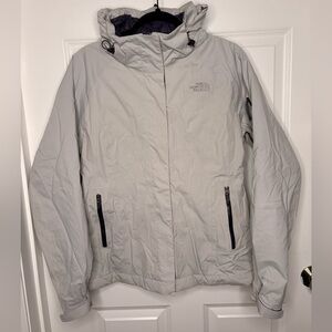 The North Face Women’s HyVent Insulated Hooded Jacket | Size M